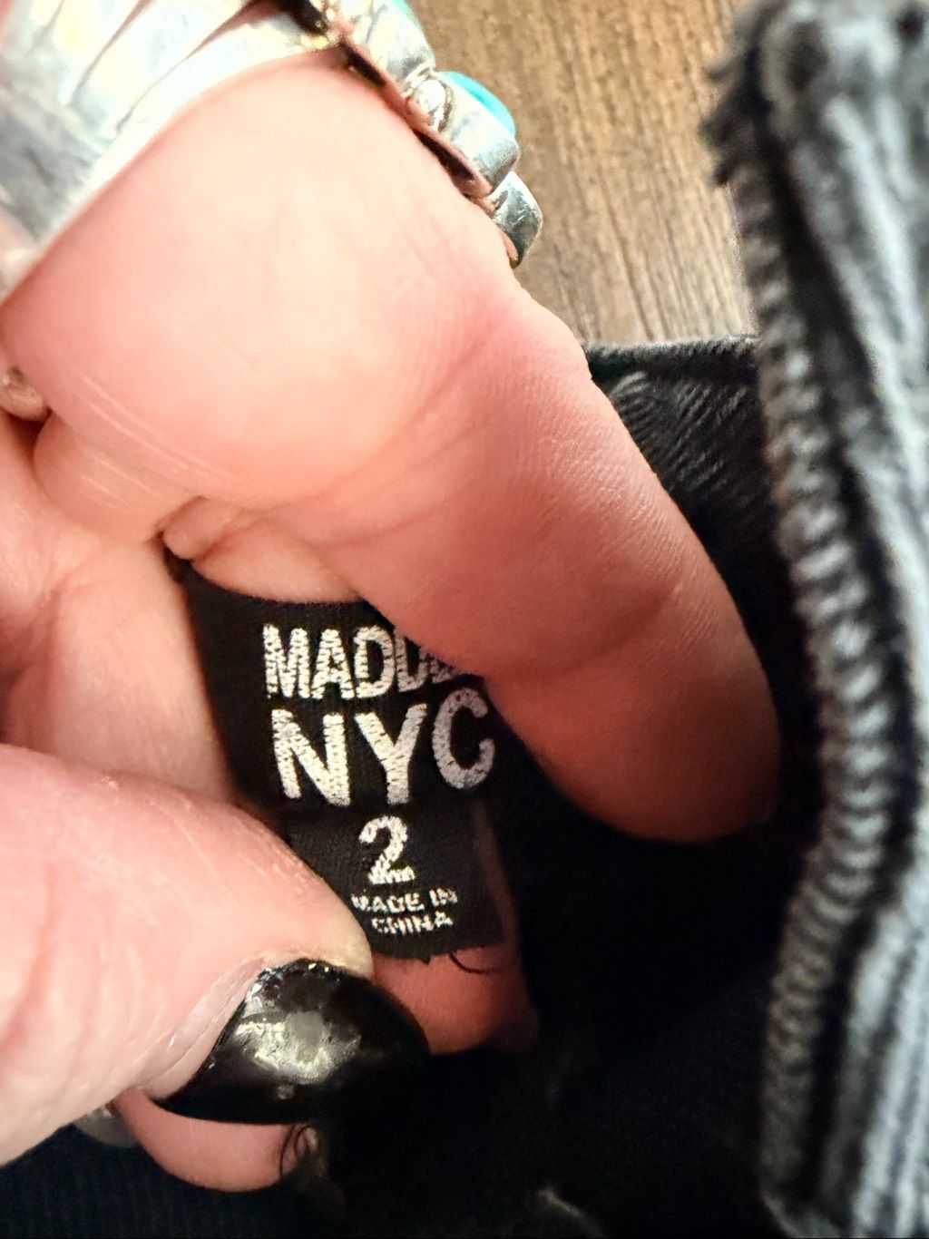 Steve Madden Gray Denim Jogger Pants Utility Cargo Cuffed Hem Size 2 — image 5 of 7